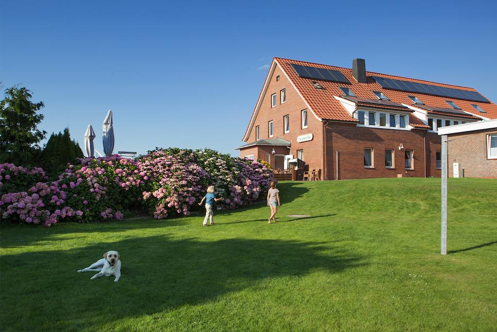 Hotel Hus Achtern Diek Hamburg Bagian luar foto