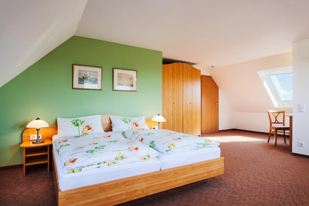 Hotel Hus Achtern Diek Hamburg Ruang foto